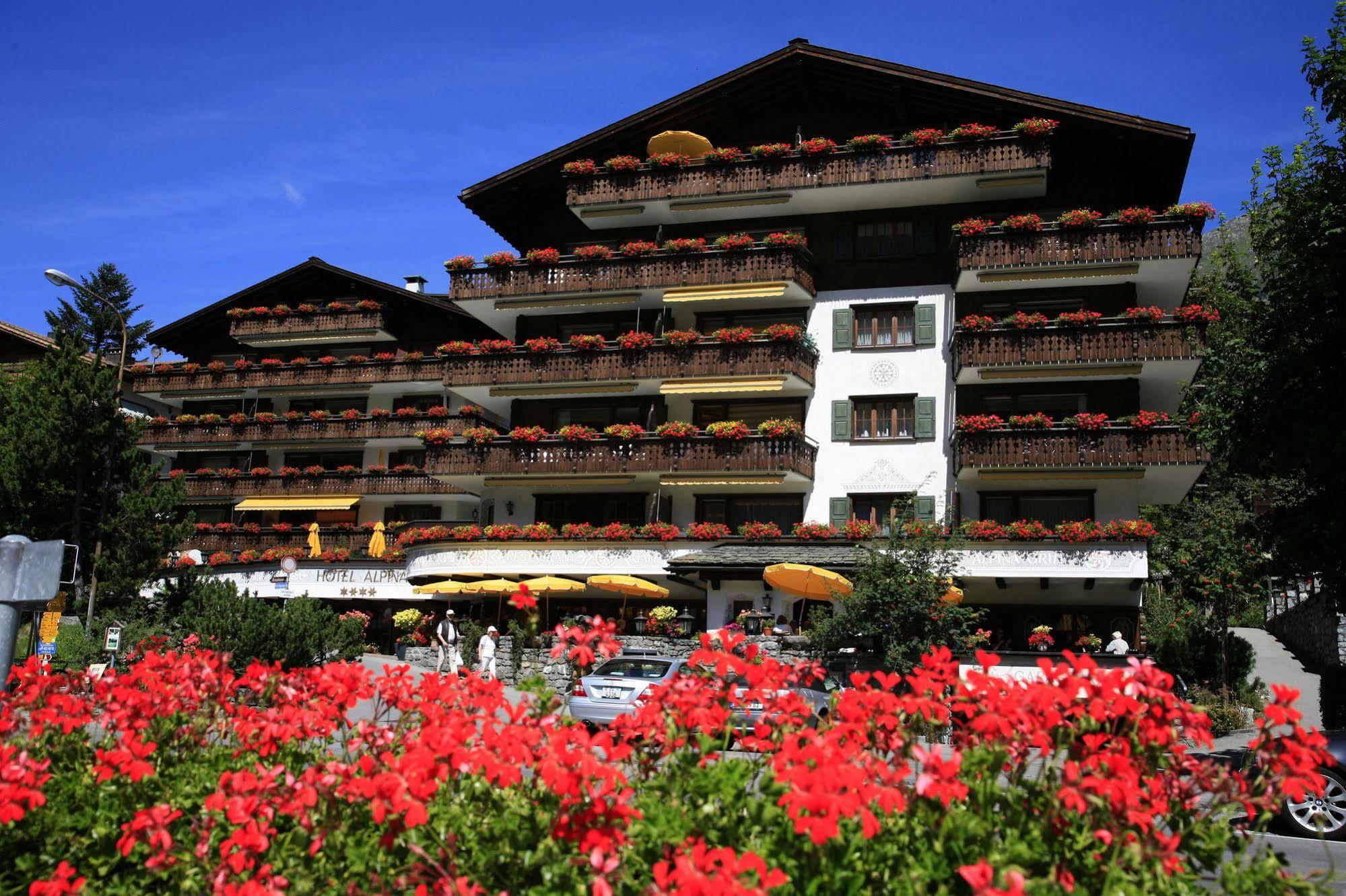 Hotel Alpina Клостерс Екстер'єр фото